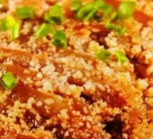 Steamed Pork with Rice Flour