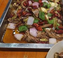 Sichuan-style Tripe with Pickled Chili