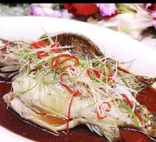 Steamed Mandarin Fish