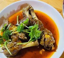 Spicy Braised Lamb Trotters