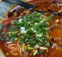Sour Cabbage Pork Liver Noodles