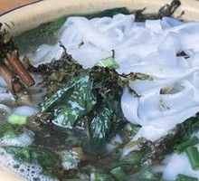 Sour Cabbage Rice Noodles