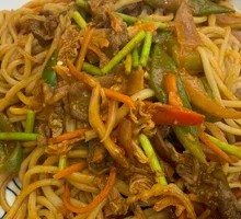 Beef Stir-Fried Noodles