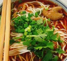 Stewed Intestine Noodles