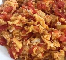 Tomato and Egg Stir-Fry