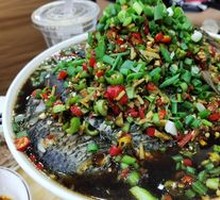 Cold-mixed crucian carp