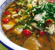 Sour Cabbage and Bighead Carp