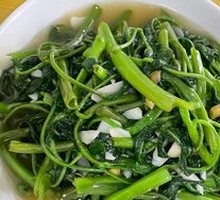 Stir-Fried Water Spinach
