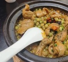 Green Pea and Intestine Stir-fry