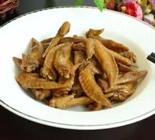 Leishi Braised Chicken Wing Tips