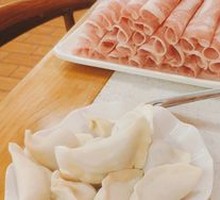 Green Grassland Lamb Rolls