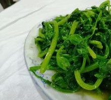 Stir-fried Pea Shoots