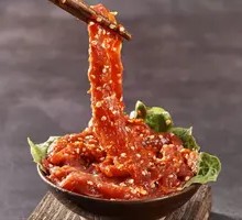 Steamed Beef with Chili