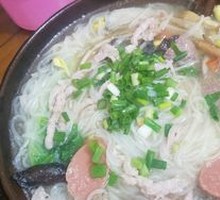 Three Delicacies Rice Noodles