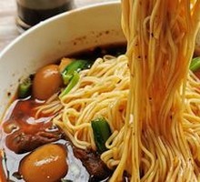 Special Signature Braised Pork Noodles