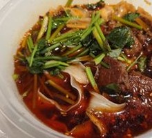 Beef Daoxiao Noodles