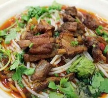 Braised Lamb Ribs with Red Rice Noodles