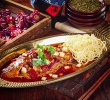 Dry-Braised Spineless Crucian Carp