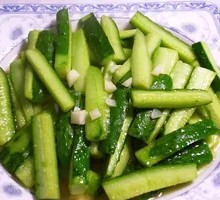 Garlic Cucumber Salad