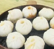 Spicy Beef Steamed Buns