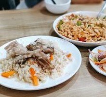 Hand-Grabbed Rice
