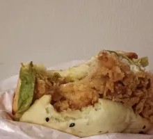 Spicy Chicken Leg Chinese Burger