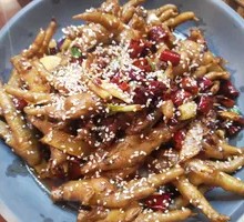 Dry Pot Chicken Feet