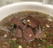 Spicy and Sour Pig Blood Soup