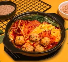 Pickled Chili Meatball Rice Noodles