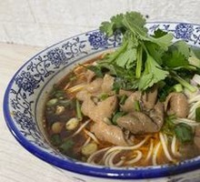 Stewed Intestine Noodles