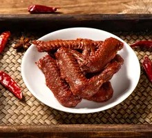 Spicy Duck Wings by Tangzhu