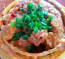 Steamed Pork Ribs with Rice Flour