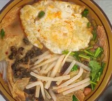 Fried Egg Luosifen