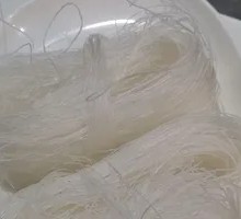Stir-Fried Rice Noodles with Pot