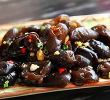 Spicy Black Wood Ear Mushrooms