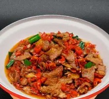 Crispy Red Pepper Stir-fry with Meat