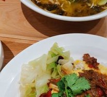 Sour Cabbage and Pork Noodles