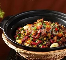 Pickled Cabbage and Red Braised Pork