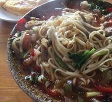 Sichuan-style Pickled Pepper Liver Noodles
