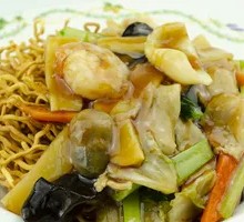 Cabbage and Pork Noodles