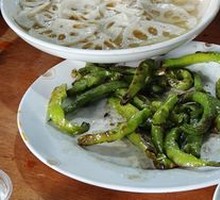 Stir-Fried Long Green Chili