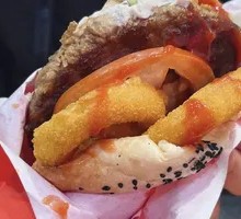 Juicy Beef Chinese Burger