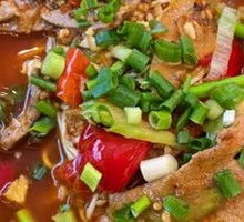 Sichuan-style Pickled Pepper Liver Noodles