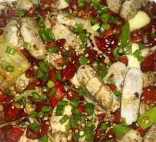 Spicy Stir-Fried Clams