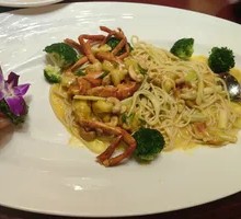 Lobster Soup Noodles