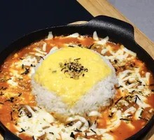 Molten Cheese Beef Rice