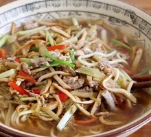 Potato Shredded Pork Noodles