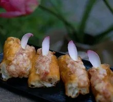 Crispy Fried Dough with Meat Mixture