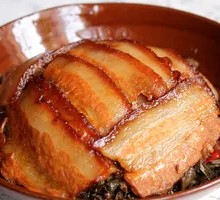 Braised pork with glutinous rice