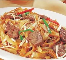 Dry Fried Rice Noodles